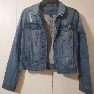 Cropped jean jacket